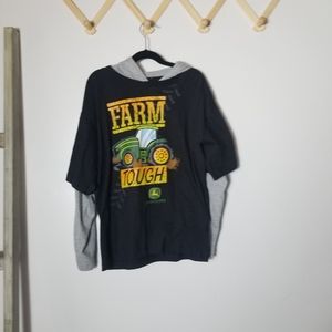 NWT JOHN DEERE BOYS LONG SLEEVE SHIRT WITH HOOD SIZE 18